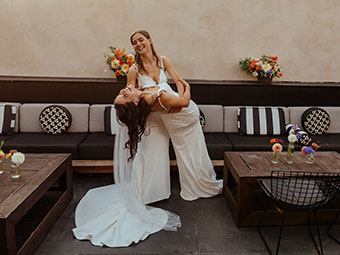 Bridal dip